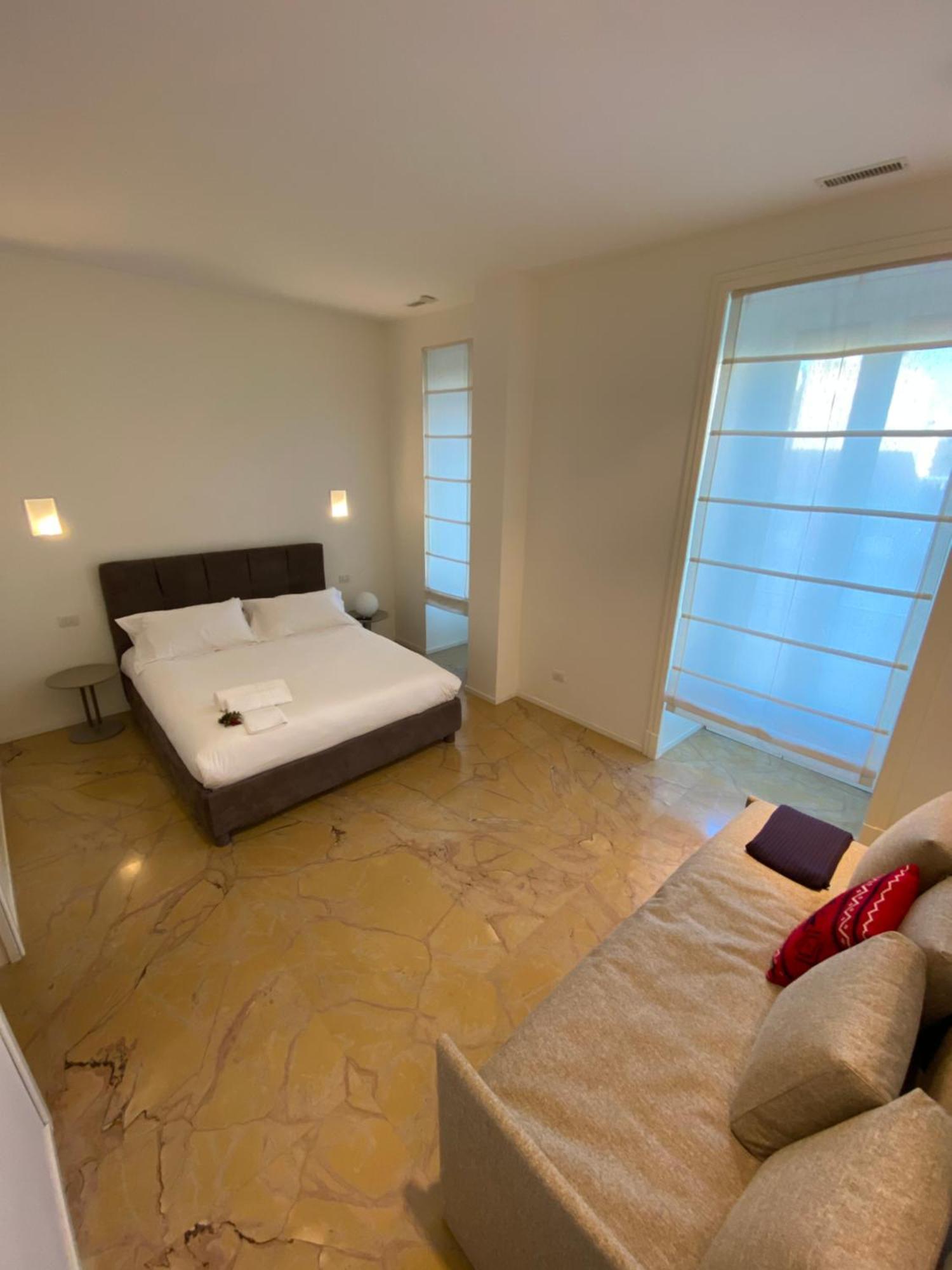 דירות נאפולי Luxury House With Parking מראה חיצוני תמונה