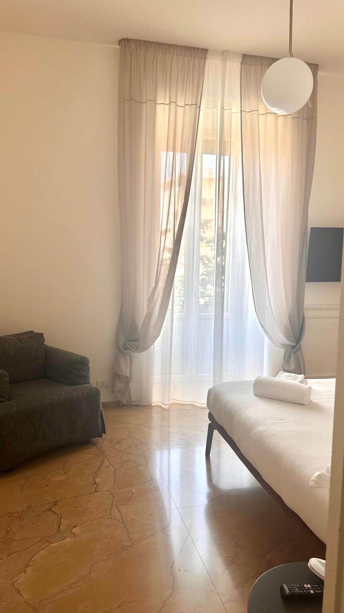 דירות נאפולי Luxury House With Parking מראה חיצוני תמונה